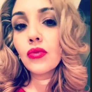 Meet your Posher, Monica